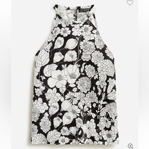 NWT Amber linen top in classic floral size medium